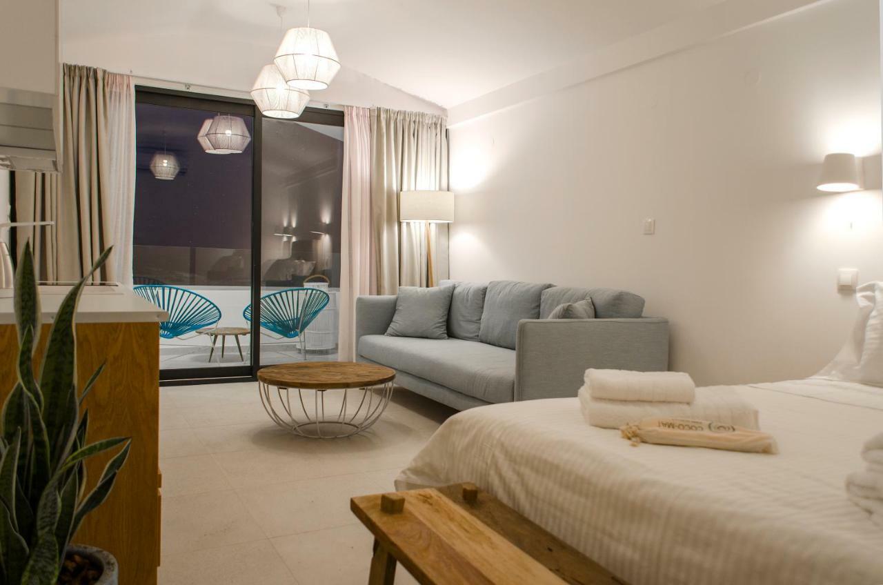 Thea Suites Nea Kallikrateia Exterior foto