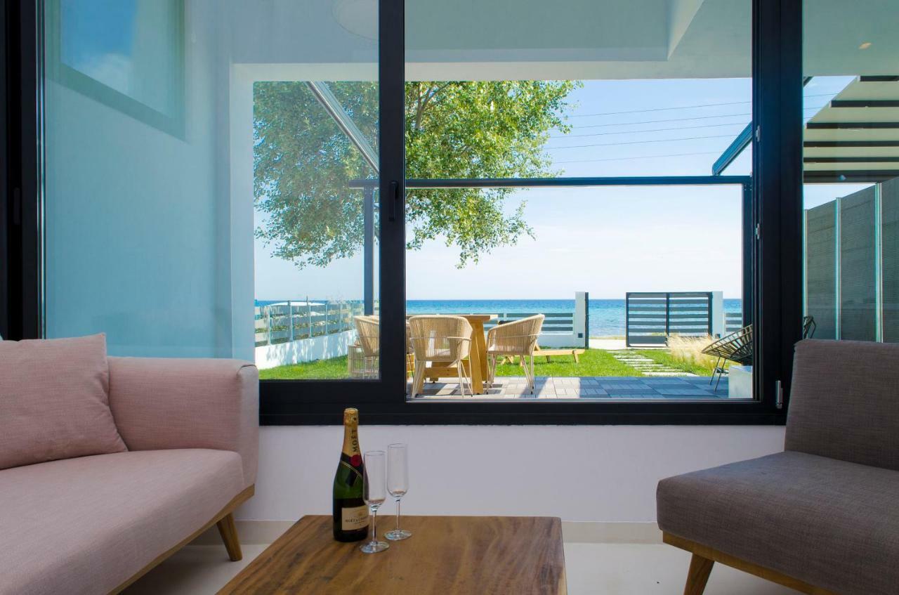 Thea Suites Nea Kallikrateia Exterior foto