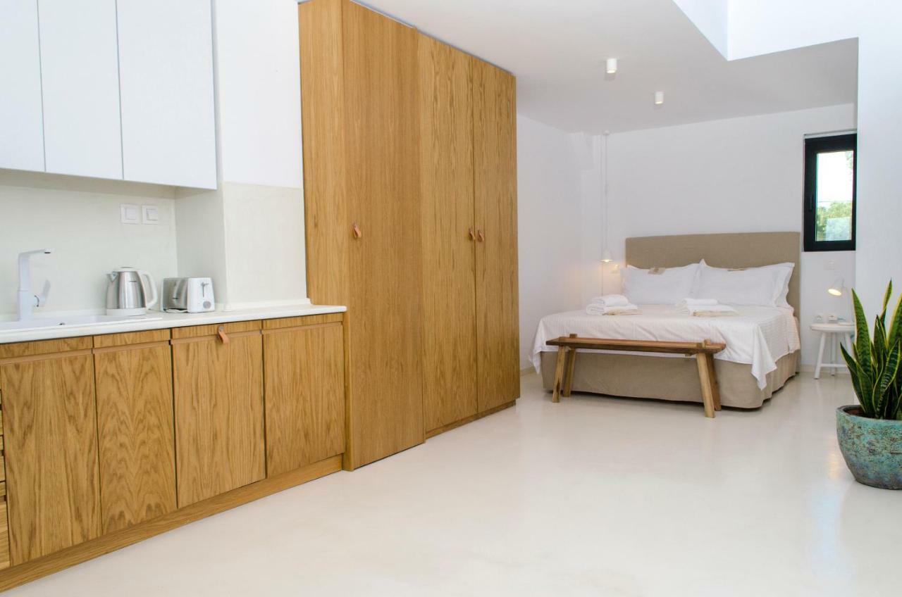 Thea Suites Nea Kallikrateia Exterior foto
